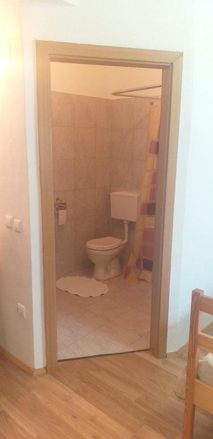 Relax Crni Kal 3 Appartement Buitenkant foto